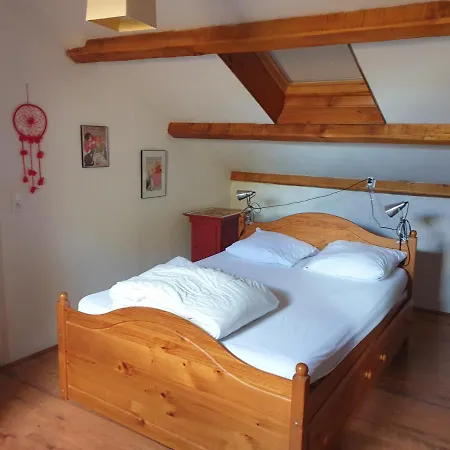 Vakantiehuis Domaine Du Plan Del Poux Gite Rural